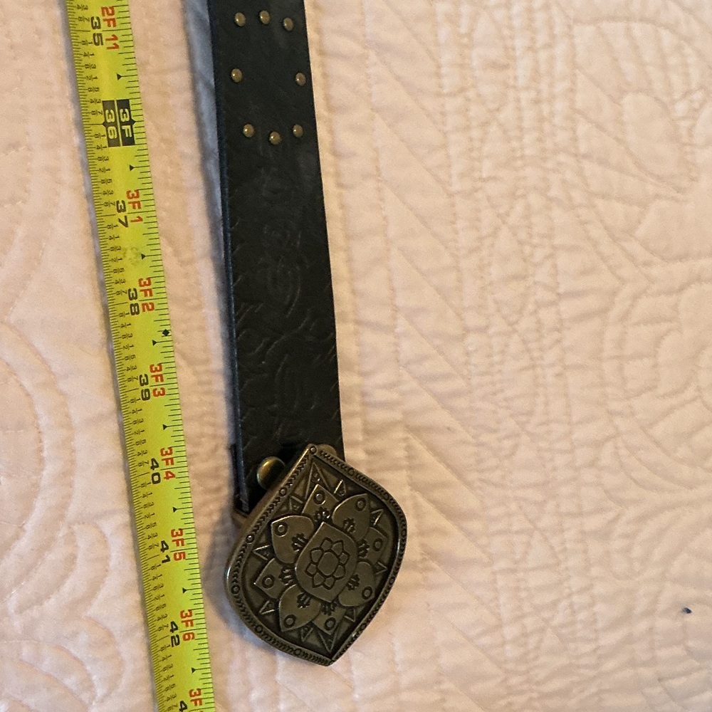 Women’s Lucky Brand belt